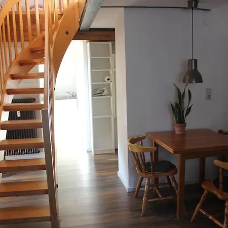 Beautiful Loft Near And Danube Lägenhet *
